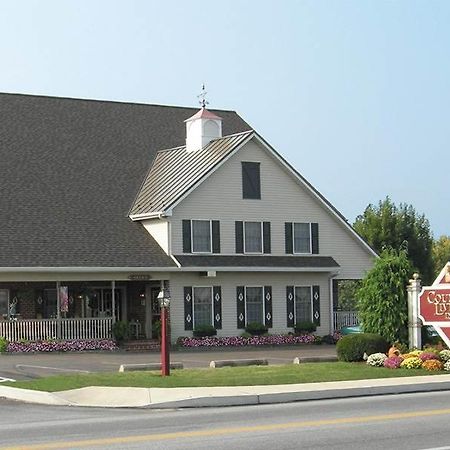 Country Living Inn Smoketown  Экстерьер фото