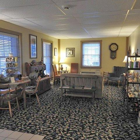 Country Living Inn Smoketown  Экстерьер фото